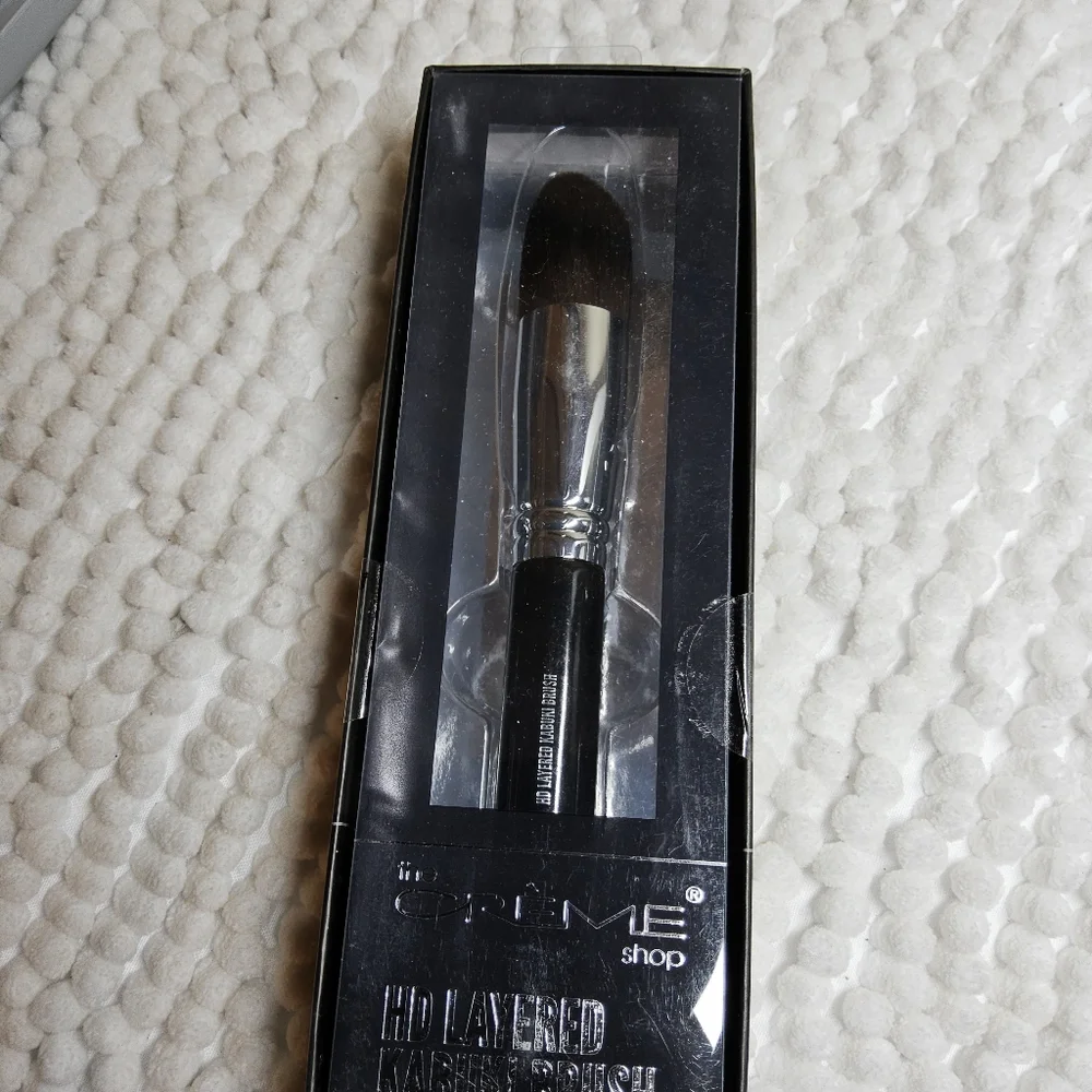 Kabuki Brush